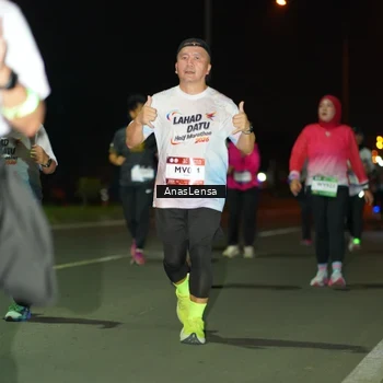 Runner Photo 7640409