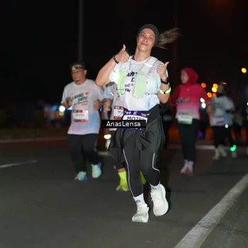 Runner Photo 7640417