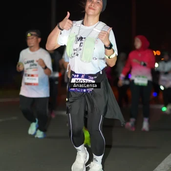 Runner Photo 7640421