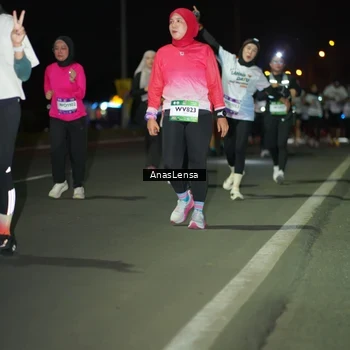 Runner Photo 7640453
