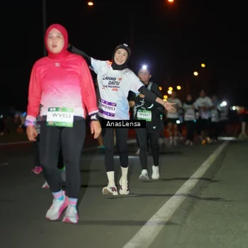 Runner Photo 7640455