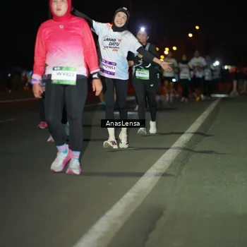 Runner Photo 7640457