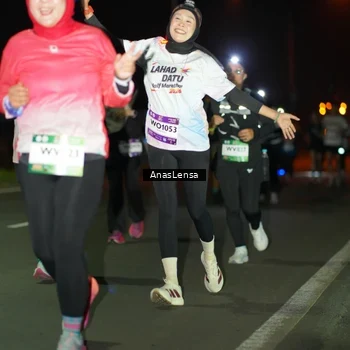 Runner Photo 7640460