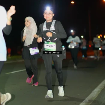 Runner Photo 7640512