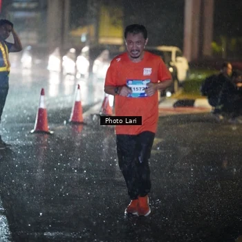 Runner Photo 7640523