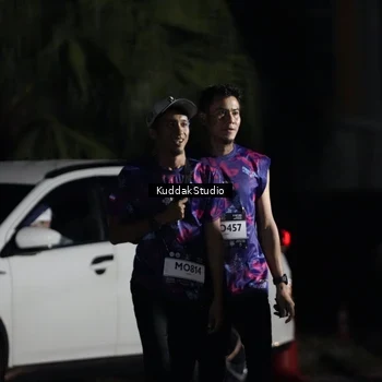 Runner Photo 7640533