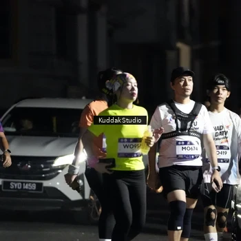 Runner Photo 7640539