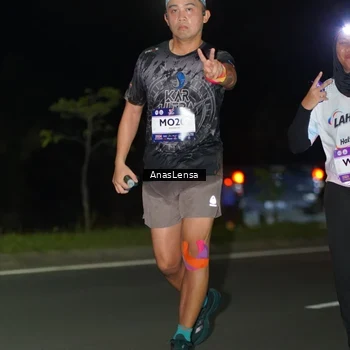 Runner Photo 7640553