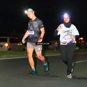 Runner Photo 7640560