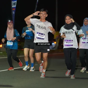 Runner Photo 7640568