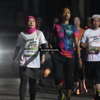 Runner Photo 7640572