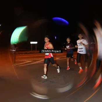 Runner Photo 7640579