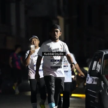 Runner Photo 7640599