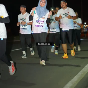 Runner Photo 7640603