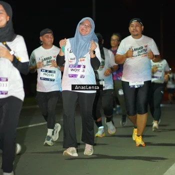 Runner Photo 7640634