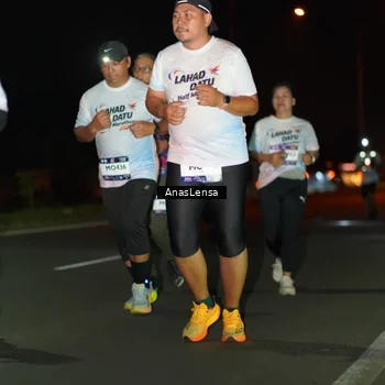 Runner Photo 7640639
