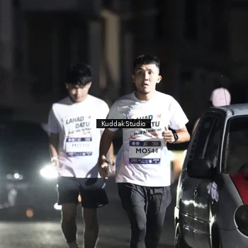 Runner Photo 7640666
