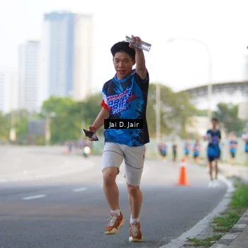Runner Photo 7640672