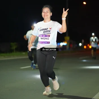 Runner Photo 7640685