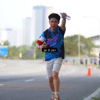 Runner Photo 7640687