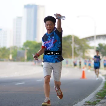 Runner Photo 7640688