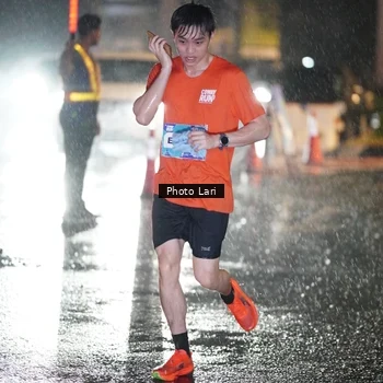 Runner Photo 7640698