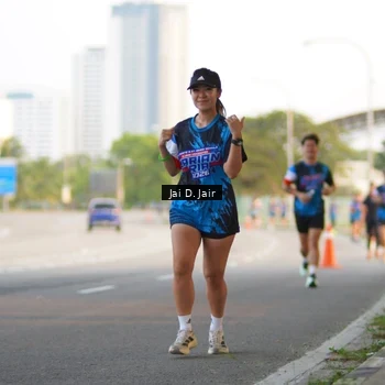 Runner Photo 7640704
