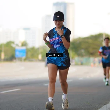 Runner Photo 7640711