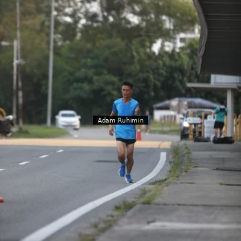 Runner Photo 7640727