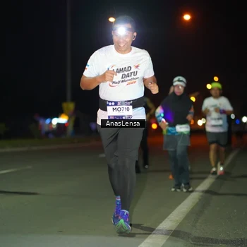 Runner Photo 7640736