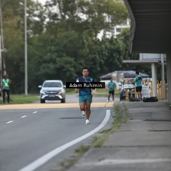 Runner Photo 7640753