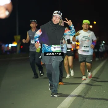 Runner Photo 7640760