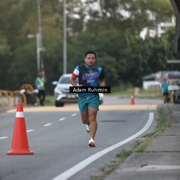 Runner Photo 7640767