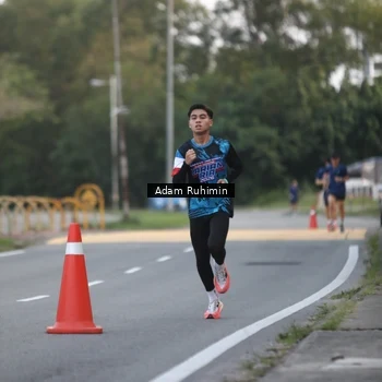 Runner Photo 7640793
