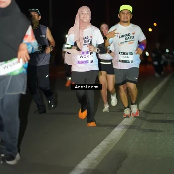 Runner Photo 7640824