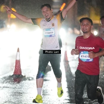 Runner Photo 7640830