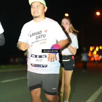 Runner Photo 7640853