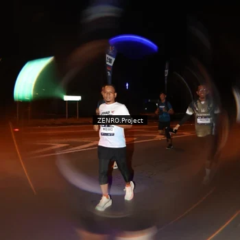 Runner Photo 7640854