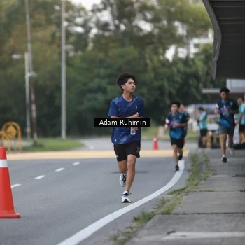 Runner Photo 7640868