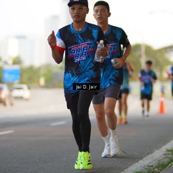 Runner Photo 7640894