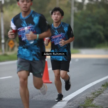 Runner Photo 7640903