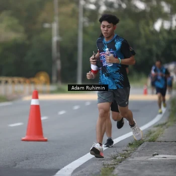 Runner Photo 7640924
