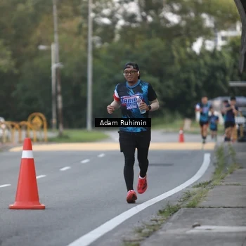 Runner Photo 7640937
