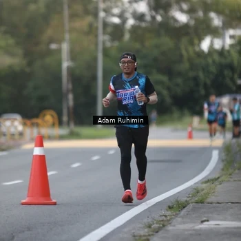 Runner Photo 7640952