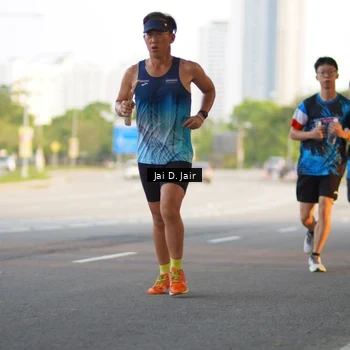 Runner Photo 7640954