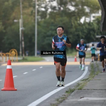 Runner Photo 7640961
