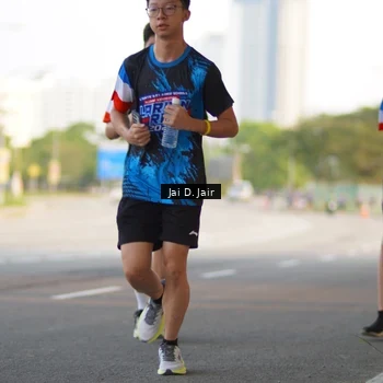 Runner Photo 7640972