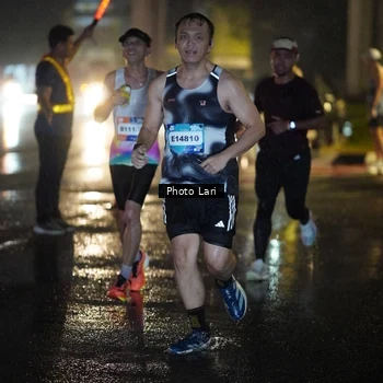 Runner Photo 7640977