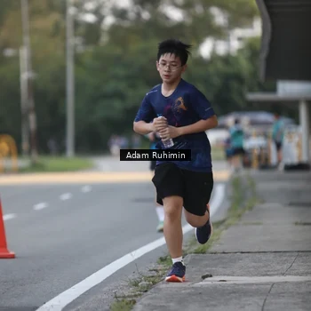 Runner Photo 7640980