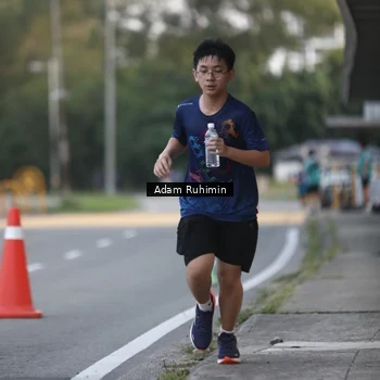 Runner Photo 7640985